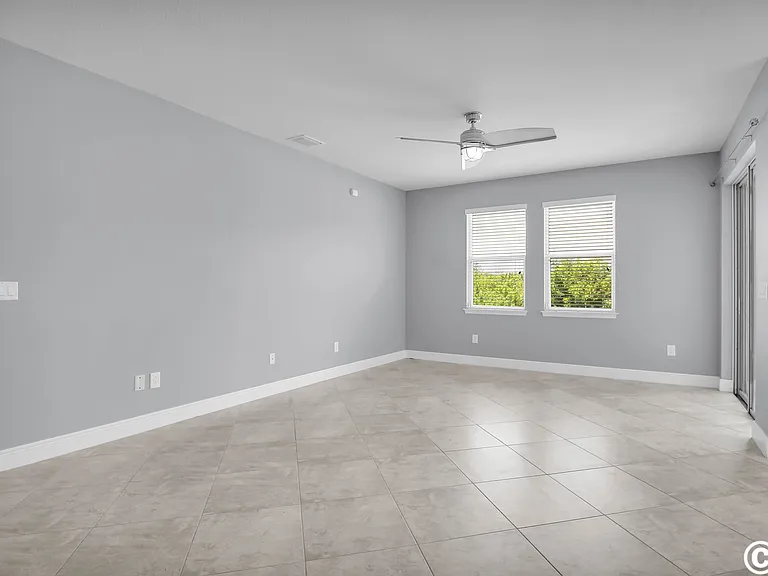 5018 Inshore Landing Dr — Photo 19