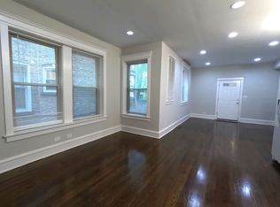 808-810 W Cuyler Ave #1, Chicago, IL 60613