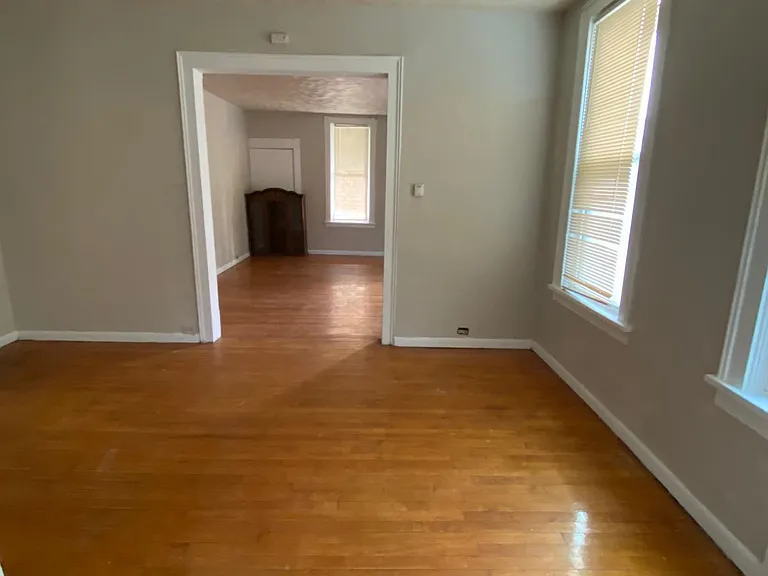746 E Laurel St #1 — Photo 5