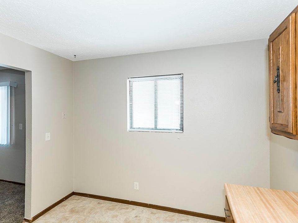 Dining area in kitchen