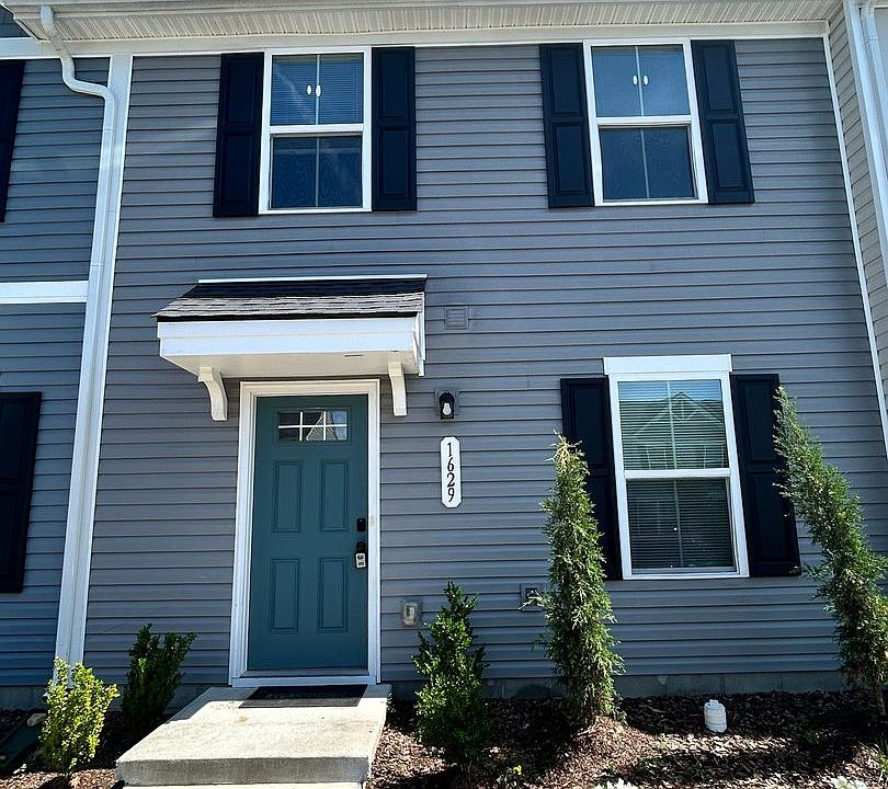 1st image of 1629 Mountain Ash Ln