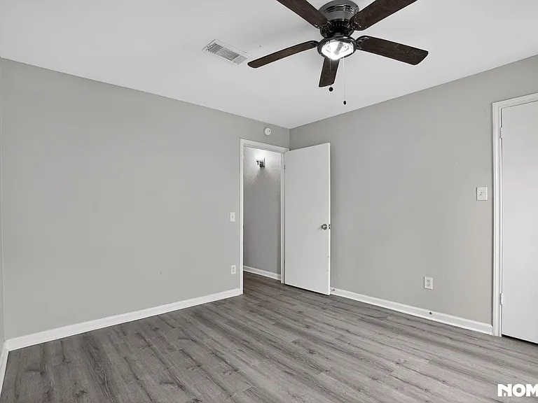 17805 Villa Way Dr — Photo 31