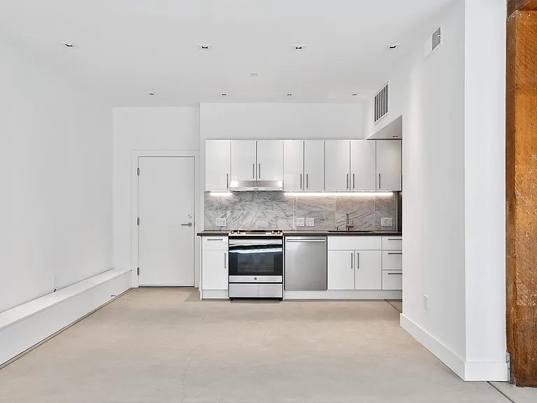 129 Julian Ave #7 — Photo 14