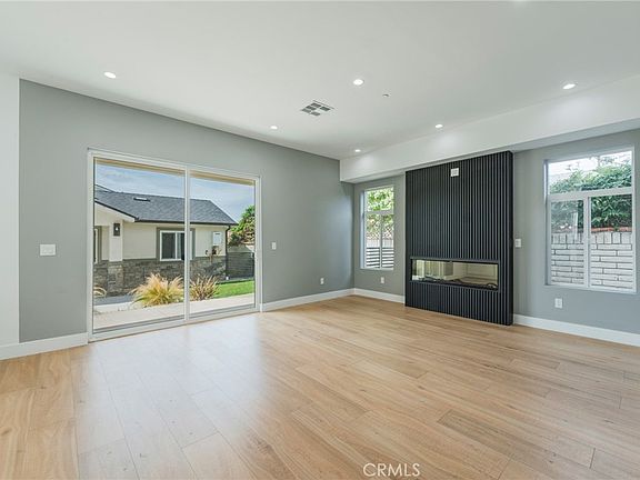 5th image of 2130 W 238th St