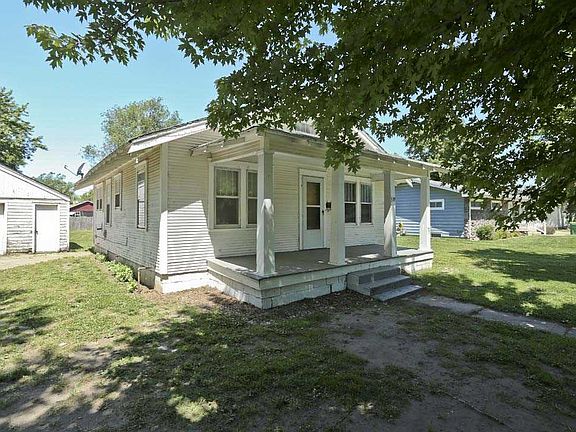 2nd image of 539 N Ash Ave