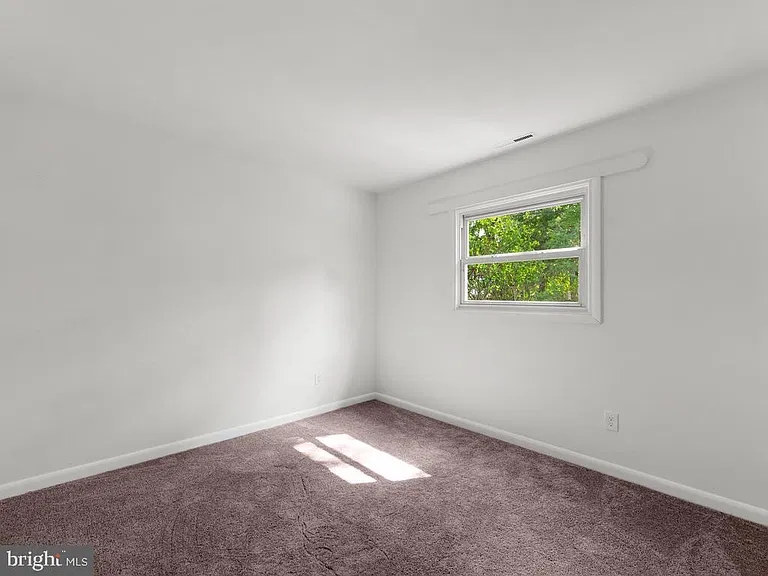 7225 Fairbrook Rd — Photo 16
