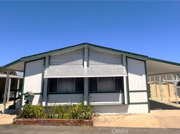 28 Orange Via, Anaheim, CA 92801
