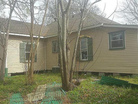 5th image of 302 Kernohan St
