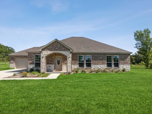 611 County Road 3204 Rd, Wills Point, TX 75169