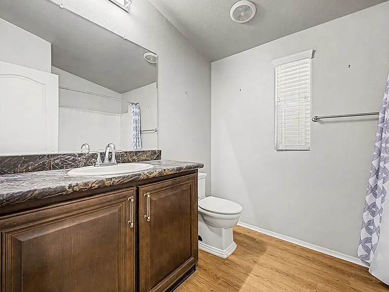 1702 E Michelle Dr — Photo 22