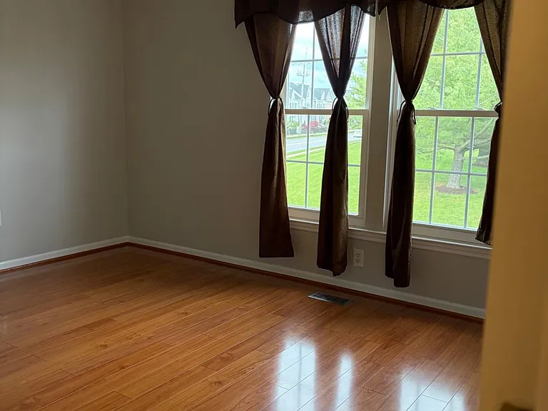 2117 Cross Trails Rd — Photo 23