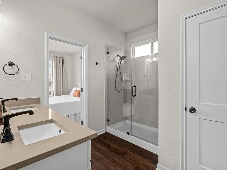 712 Ashberry Dr — Photo 23