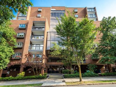 1265 Beacon St APT 404, Brookline, MA, 02446