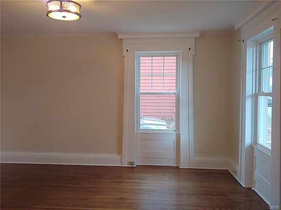 5th image of 7 Downer St