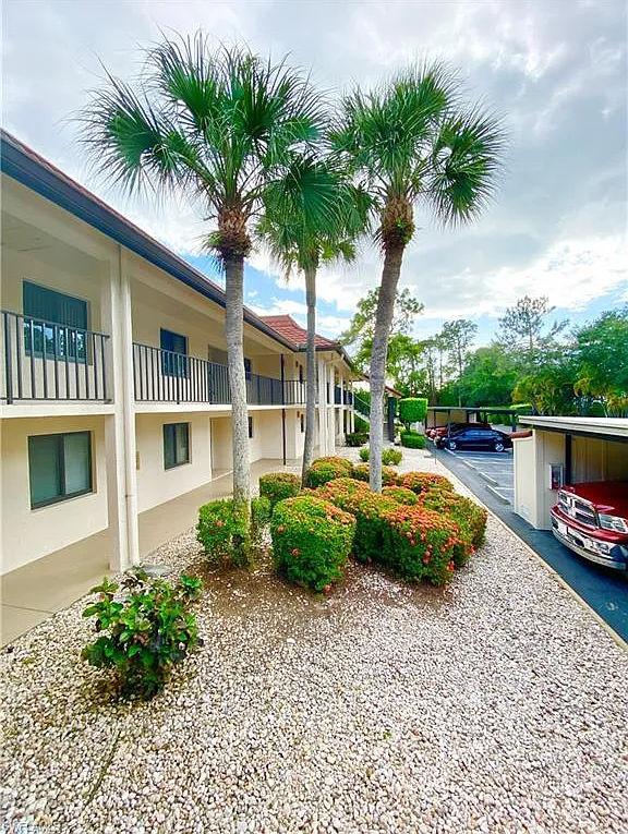 2 bed, 2.0 bath, 1118 sqft, $1,800 — Photo 1