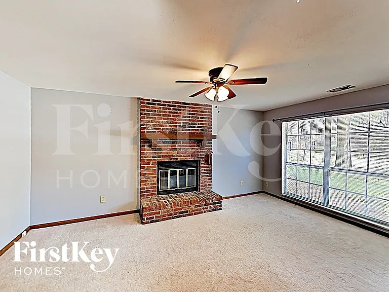 7011 Blue Mountain Dr — Photo 7