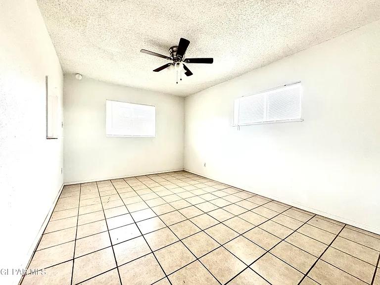 209 San Saba Rd — Photo 10