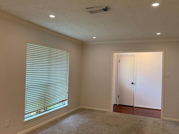 2nd image of 515 Tresvant Dr