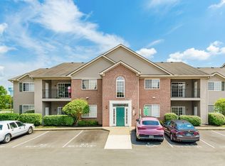 8019 Cranes Crossing Dr, Lewis Center, OH 43035