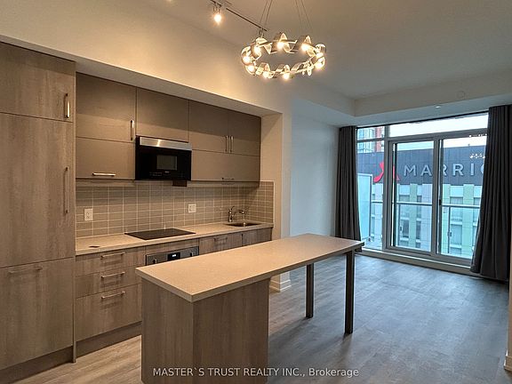 3rd image of 8119 Birchmount Rd #1013