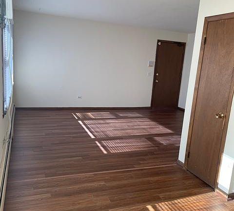 5th image of 1038 Troost Ave