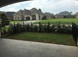 5838 Willow Breezes Dr, Lake Charles, LA 70605