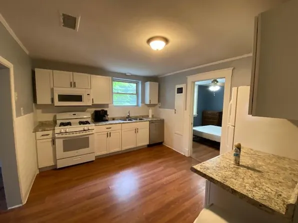 2119 Fairview Ave #1, Cleveland, OH 44106