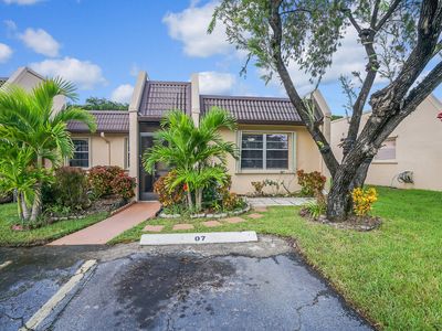 109 Lake Terry Drive #109, West Palm Beach, FL, 33411