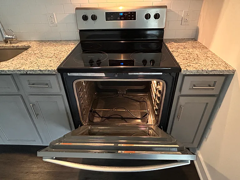 Stainless Electric Stove & Oven