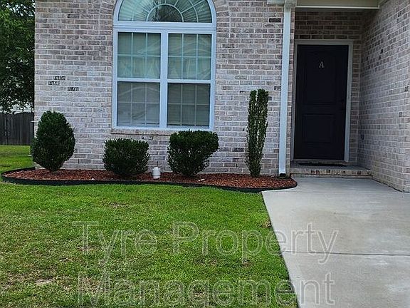 2nd image of 1809A Cambria Dr