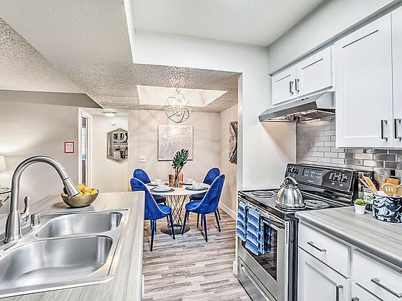 2nd image of 2150 N Tenaya Way APT 2091