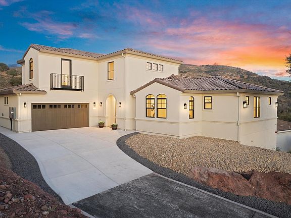 2nd image of 334 Alta Mesa Circle