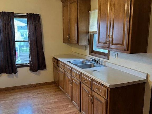 3rd image of 1009 Wirtz Ave