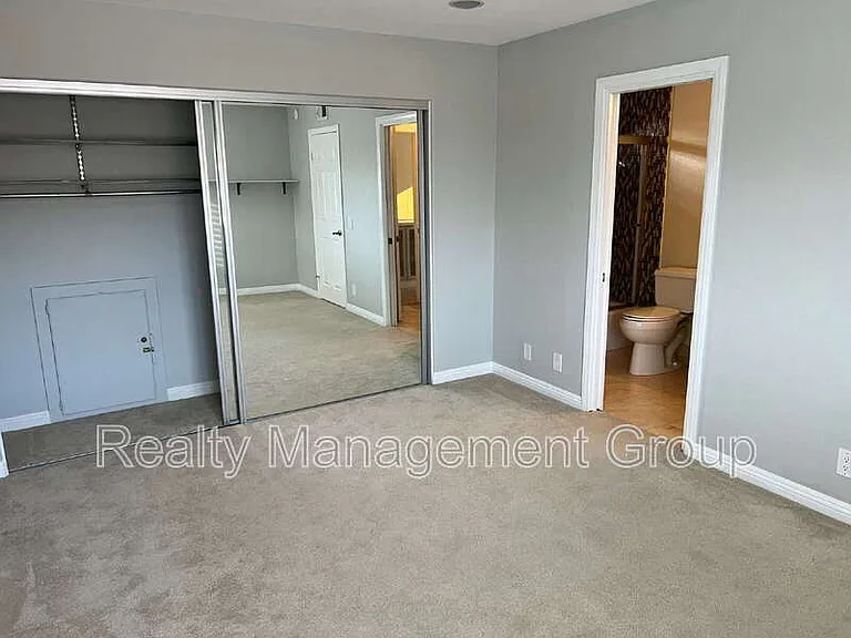 1161 Paseo Primavera — Photo 18
