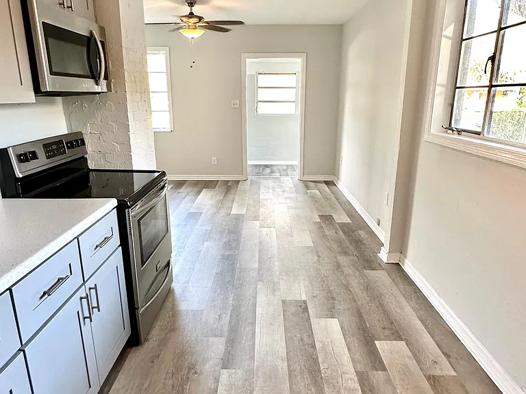 3607 Lindell Ave — Photo 7
