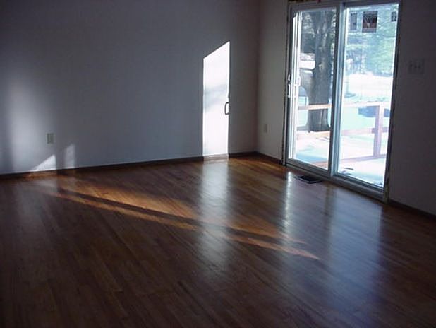 2nd image of 9 Sylvan Ln