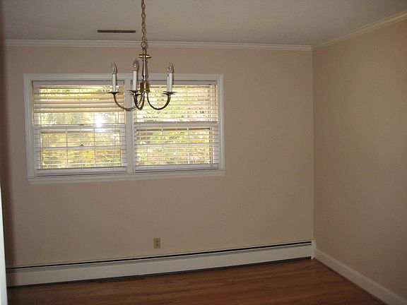 Bedroom or Dining Room