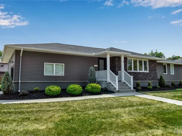 9 Evanshire Ln, Buffalo, NY 14221