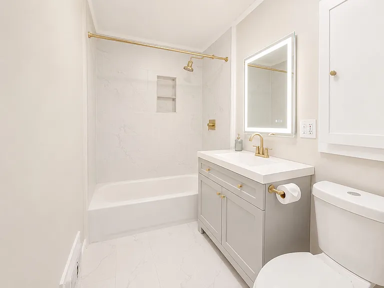 108 Curtiss St #2 — Photo 7