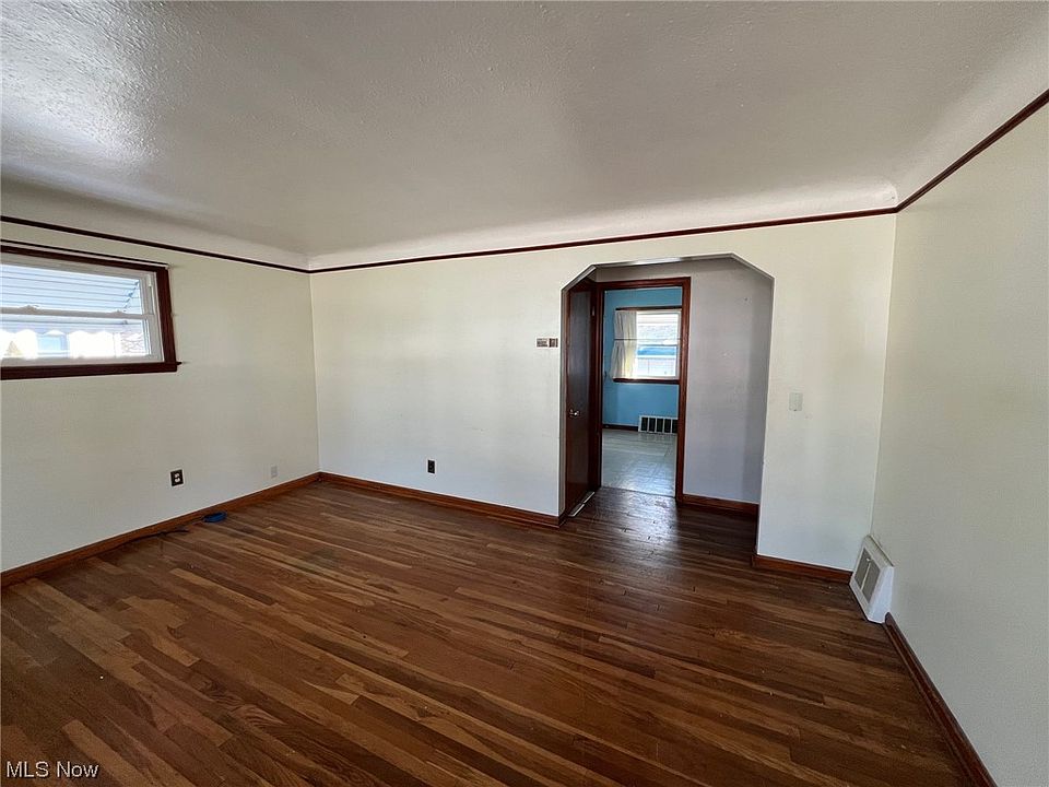 1657 Mapledale Rd, Wickliffe, OH 44092 Zillow