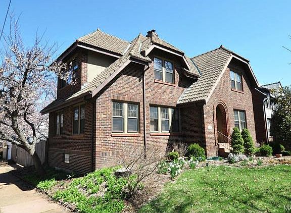 3rd image of 7275 Stanford Ave
