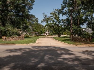 2736 Old Bullard Rd, Tyler, TX, 75701