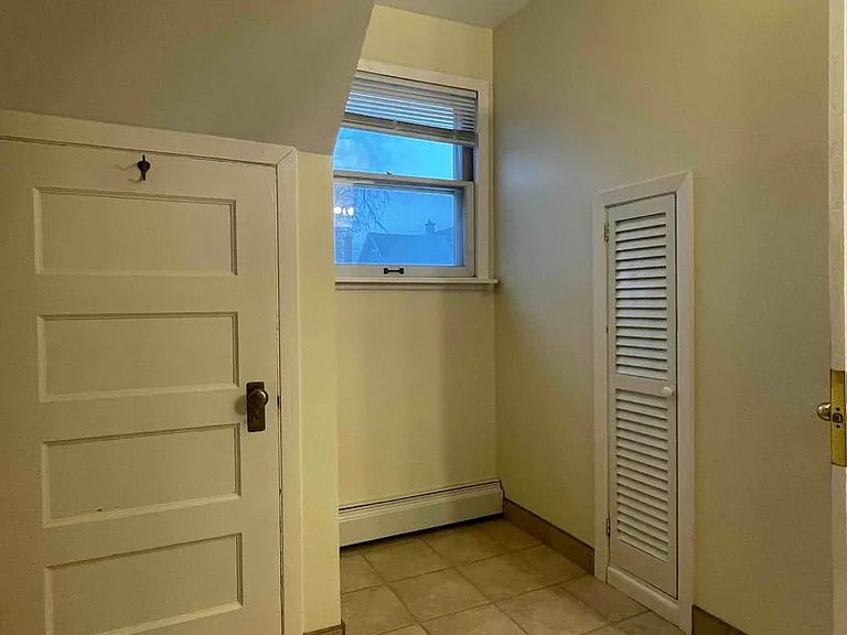 2112 Pillsbury — Photo 12