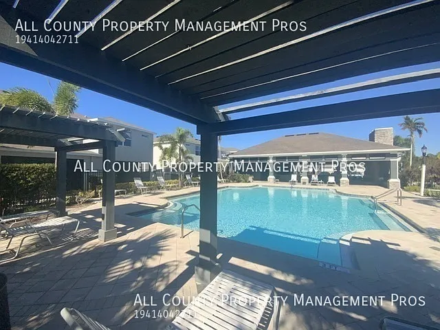 Promenade on Palmer Ranch / Pool with Cabana! / Gated Community / Modern & Open Concept Kitchen /... — Photo 2