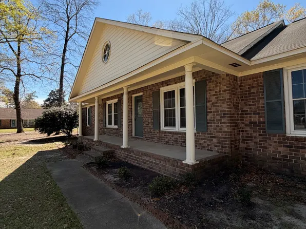 6540 Saint Julien Dr, Sumter, SC 29154