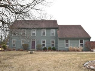 W268N7125 Lisbon Oaks Dr, Lisbon, WI 53089