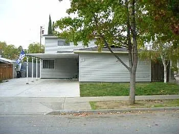 3273 Aramis Dr photo 1