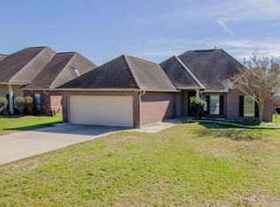 13122 Montrose North Dr, Denham Springs, LA 70726