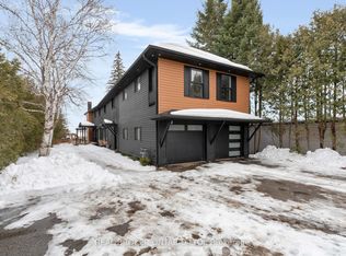 943 Barry Ave, Innisfil, ON L0L 1C0