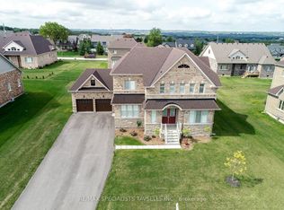 16 Meek Ave, Mono, ON L9W6W8